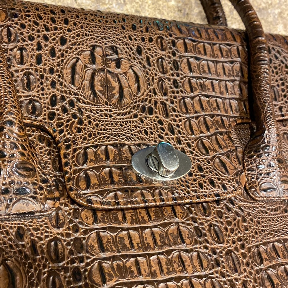 Diva Collection Brown Handbag with Two Handles bag - Picture 5 of 17